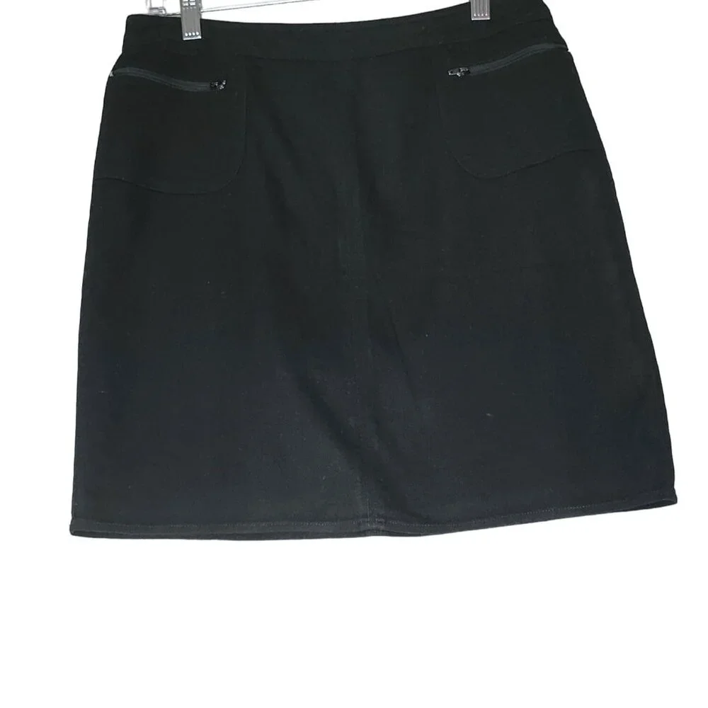 Worthington Black Lined Mini Skirt with Zippered Pockets in front‎ Size 8